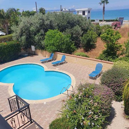 Argaka Beachfront Villa Paphos Extérieur photo